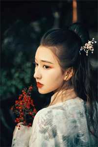 遇到小鲜肉后，妻子恨自己结婚结早了青青凡鸟小说完结版