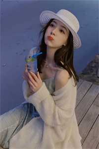 不是，我的角色女兵咋成女帝了？