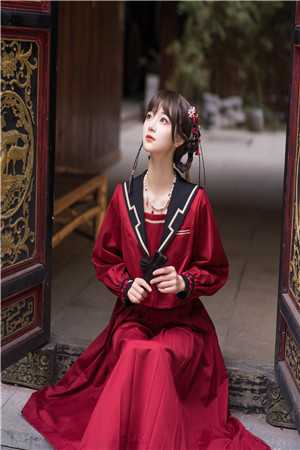 两界：我的女友一不小心被我养成了女帝