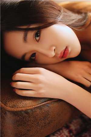 反穿女王爷，霸总哄着点