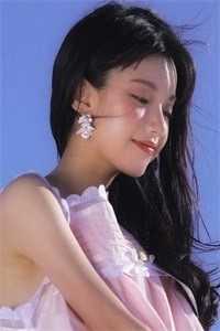 完结版小说穿成后娘，彪悍带崽致富成大佬by山泉甜甜