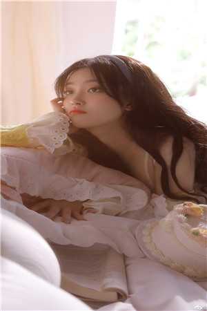 被退婚后，四千金都想要嫁给我