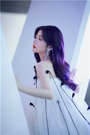 坠机后，我在荒岛称王