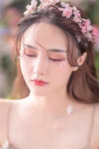兵荒马乱，我养肥了绝世女帝