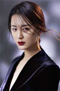 从赘婿到女帝近臣