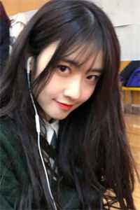 镜中的新娘