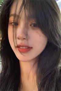 相亲当天，被豪门太子爷跪地求爱