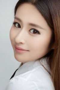 李静静