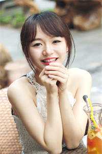 穿越九零后，她决心当宠文女主浏览