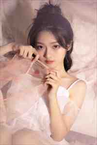 爹娘断亲，我捡个美男种亿点田