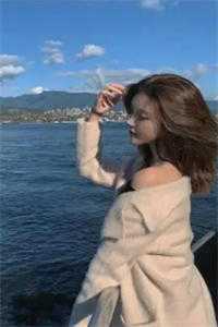 公司被弟媳抢走后，我笑了