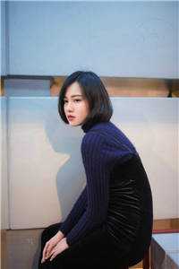 重生蛇女