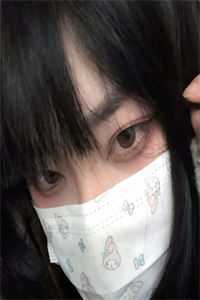鸾尾花落两不知