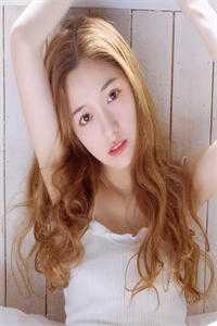 邻居逼我嫁给她儿子