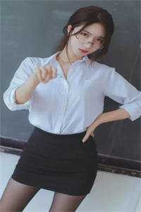 服务员老公点天灯，给情人买鸽子蛋