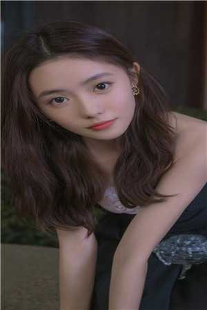 老公死后，我被继子送去修道院学规矩