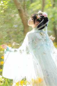 我，白净，从天之骄女到街头乞丐