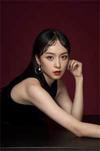 新婚夜，妻子为了白月光报警抓我
