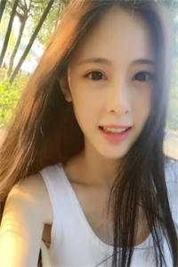 演技派同事的玫瑰陷阱