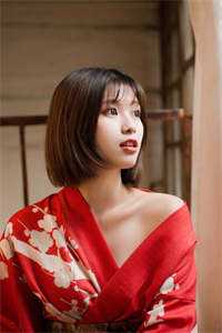 封地无限爆兵，女帝连夜入宫服侍