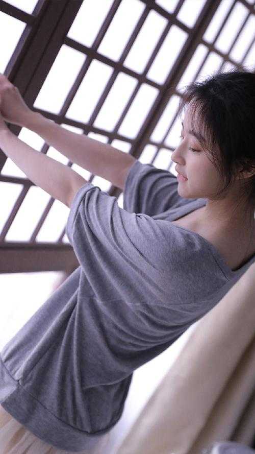 雾气中的父子澡堂