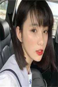 他给我戴凤钗的第二天，灭了我全家
