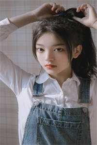 巅峰大学生，从认识女校长开始