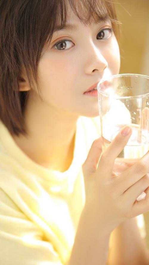死去六年的夫人重回郡主府，可我已另娶他人