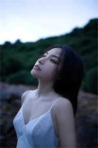 混沌圣体：从为女帝解毒开始无敌