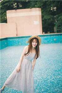 高温天，我妈把我和女儿锁进车里