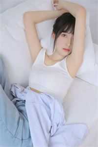我985毕业,做团播的表妹却说读书无用