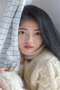 老公抢女儿的黑卡给小青梅办世纪婚礼后,他悔疯了