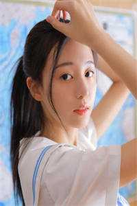 男友催眠我爱上保镖后,他悔疯了