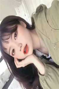 火场救人,妻子和陌生男人搂抱在一起