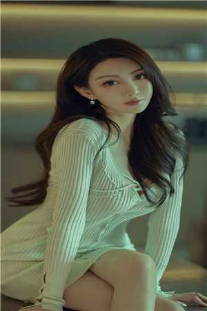 寡妇女儿不爱笑,老公把儿子关进斗兽场逗她开心