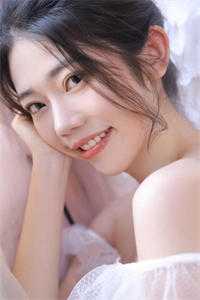 女儿等我做手术救命,我却自毁双手