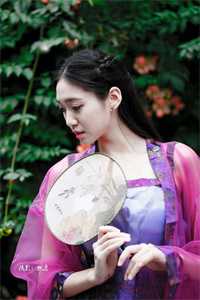老公青梅声称可以燃香自动复原尸骨,首富女儿塑骨当天却失败了